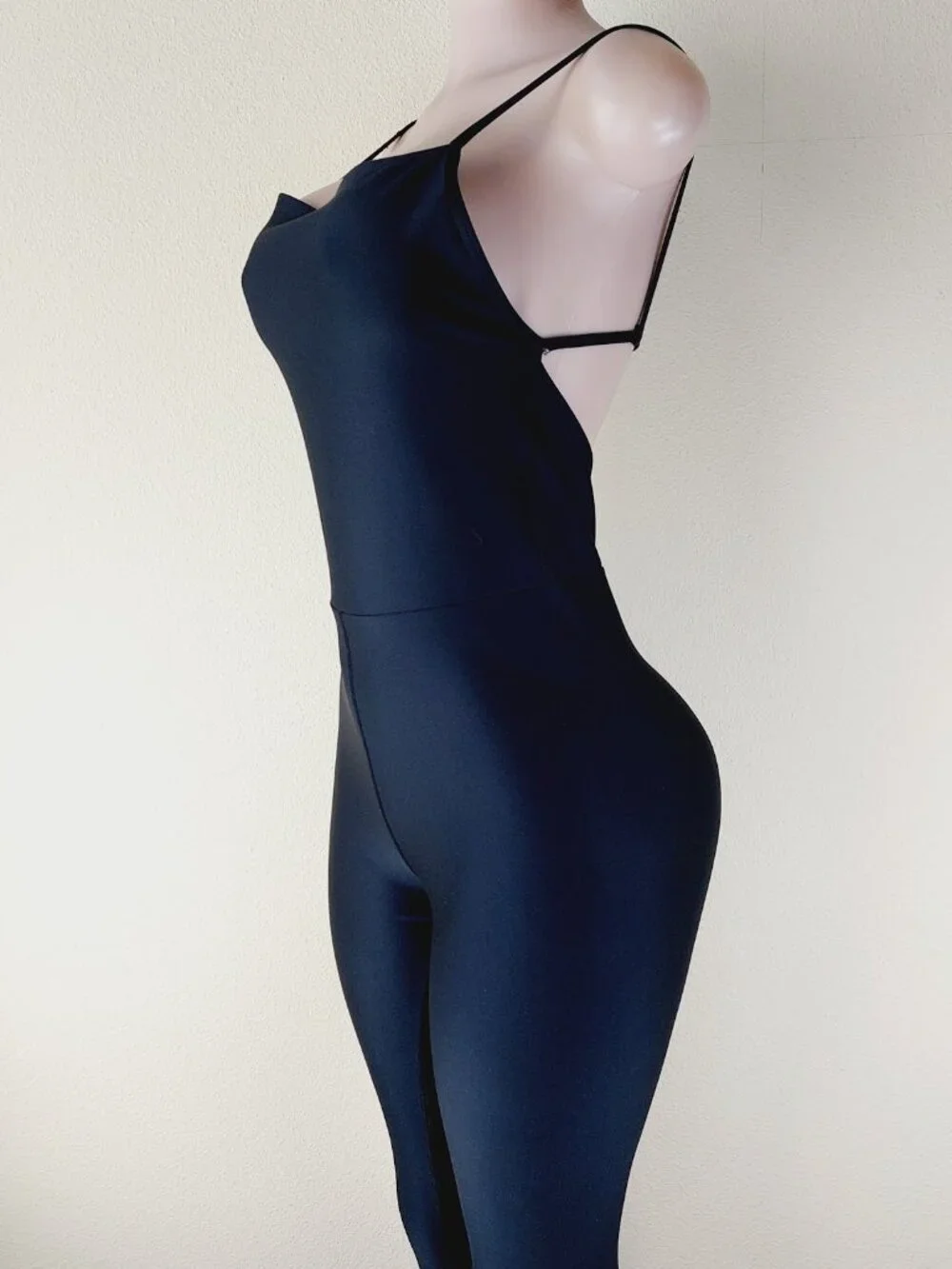 Alo Women's Black Sweetheart Neck Thin Spaghetti Strap Bodycon Jumpsuit Size S